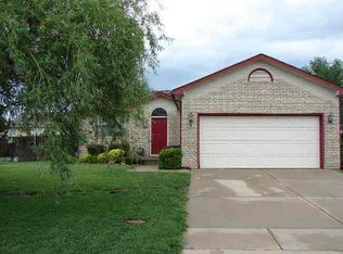 606 Fieldstone St, Valley Center, KS 67147