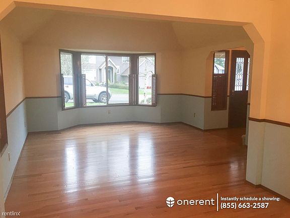 5th image of 17819 NE 100th Ct