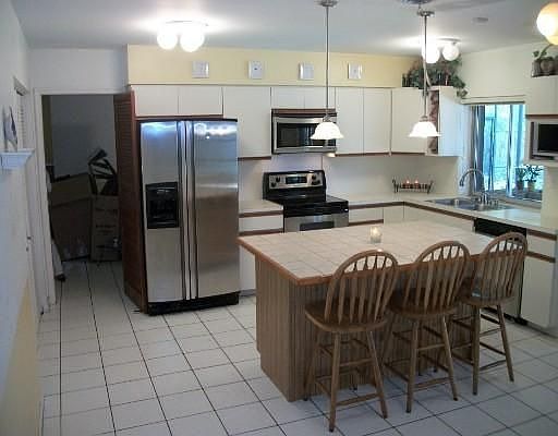 4th image of 7465 SW 166th Ter