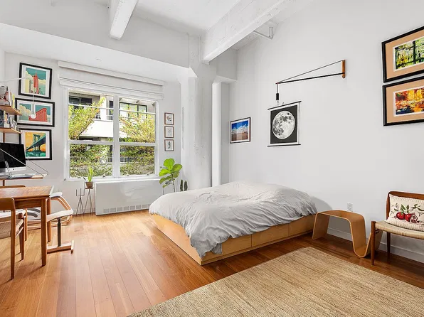 184 Kent Ave APT D408, Brooklyn, NY 11249