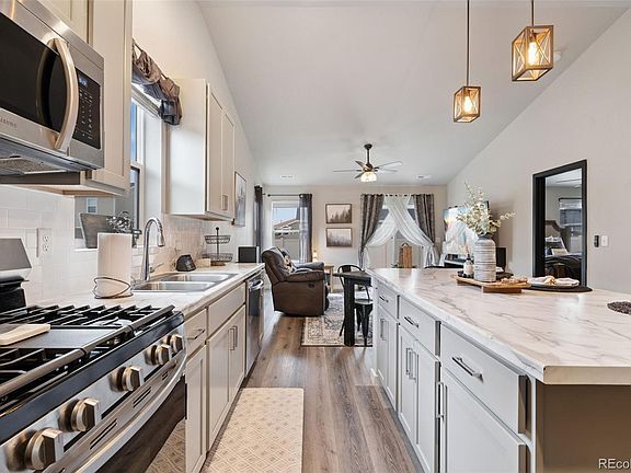 4th image of 441 Gila Trail