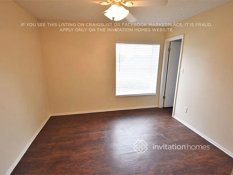 7341 Crooked Lake Cir — Photo 5