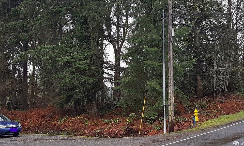 1st image of 314 XX E Lake Morton Dr SE