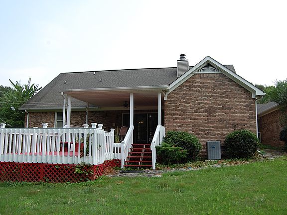 Large Fenced Backyard