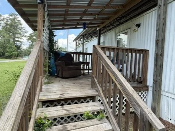 214 Forest Ave, Fargo, GA 31631