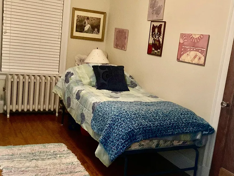 Bedroom - 2nd floor
