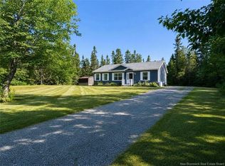 68 Schooner Point Rd W, Chatham, NB E1N4V7
