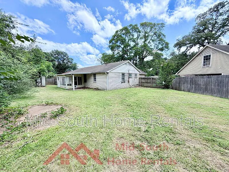 3856 Warrington Cv — Photo 26