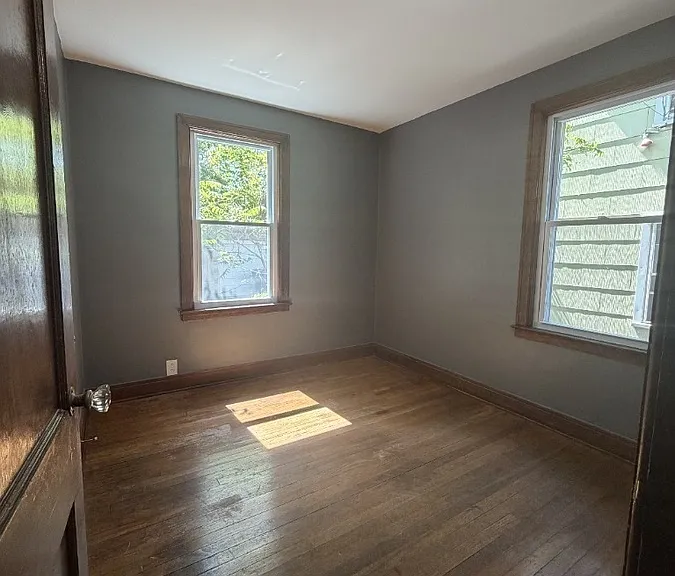 15 Ontario St #1 — Photo 3