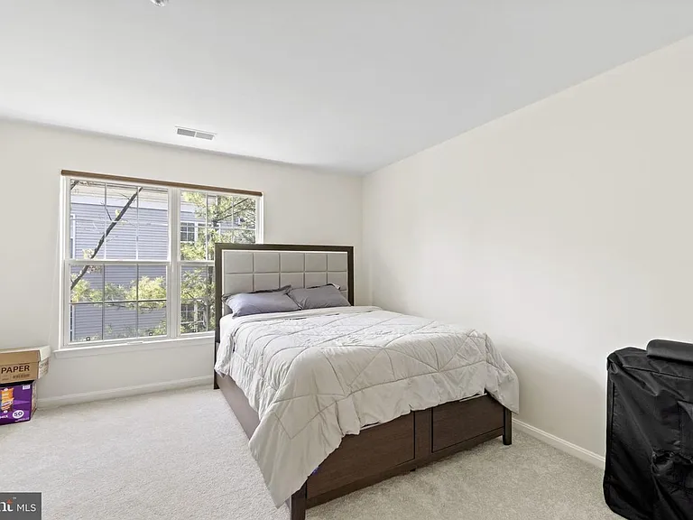 6601I Thackwell Way #I — Photo 11