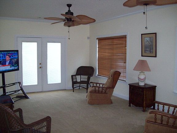 3rd image of 307 Spyglass Hill Dr