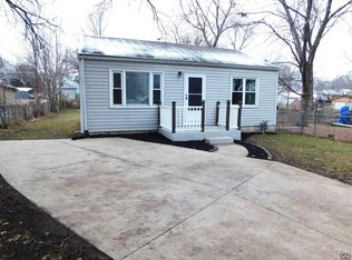 2741 SE Iowa Ave, Topeka, KS 66605