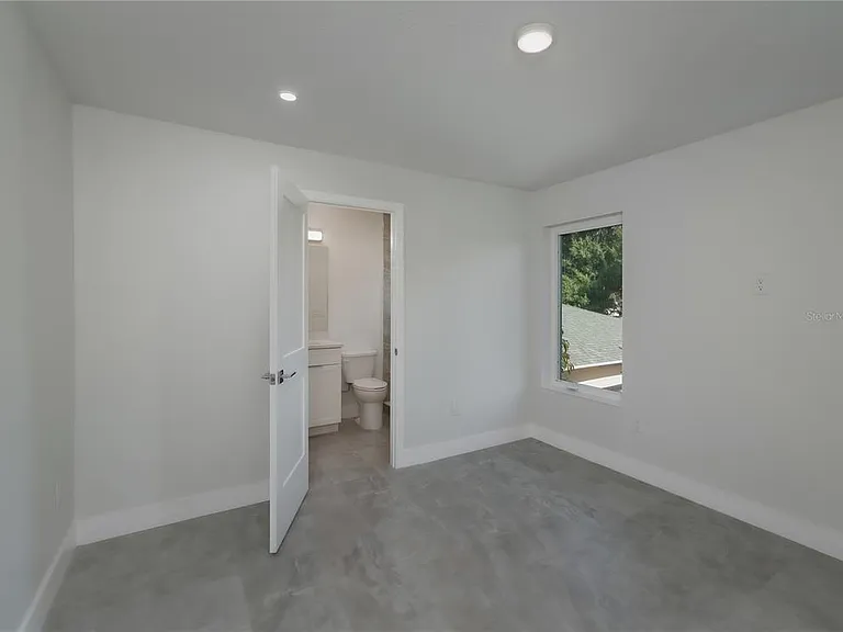 310 Hibiscus St #B — Photo 40