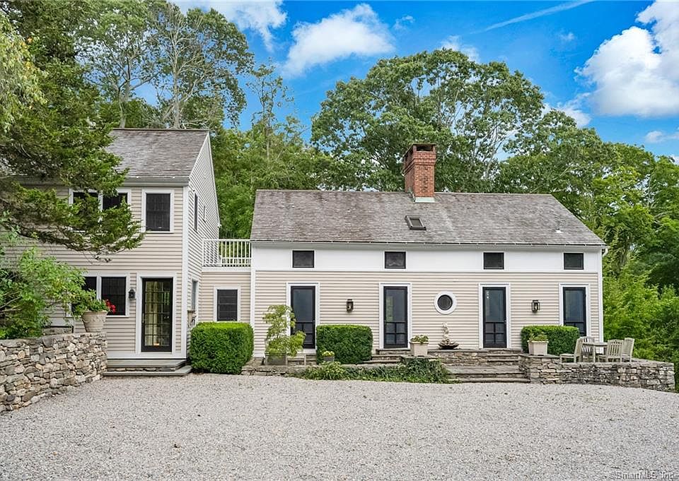 66 Hedlund Road