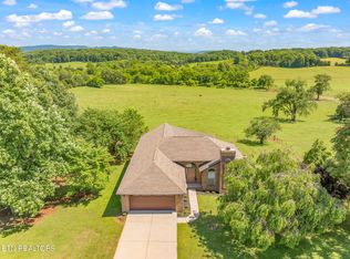 4924 Kennedy St, Maryville, TN 37801