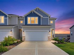3727 SW Clayton Pl, Lees Summit, MO 64082