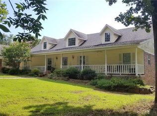 34245 Cooper Rd, Poteau, OK 74953