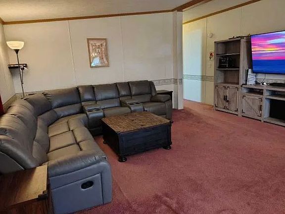 4th image of 532 Dogwood Ln