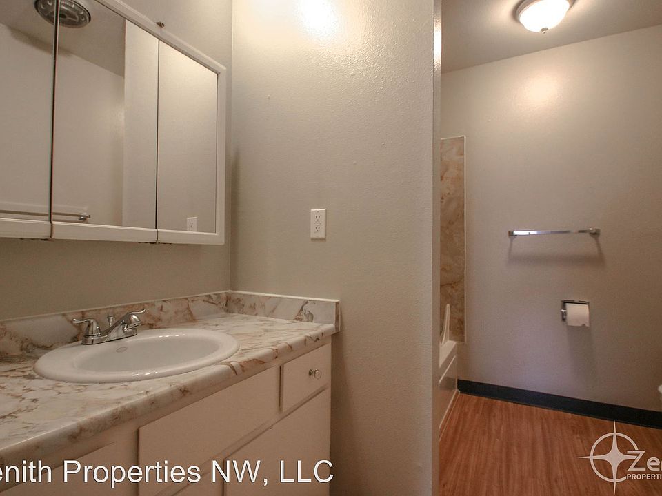 1st image of 2611 Neals Ln APT 10