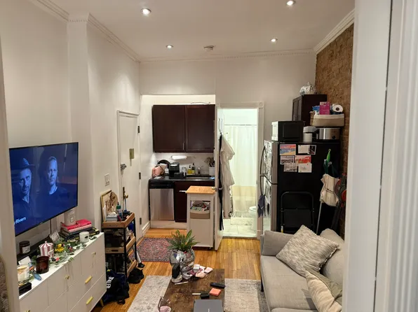 414 E 78th St APT 1B, New York, NY 10075