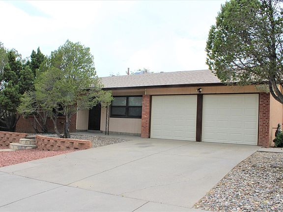 3rd image of 10233 Malaguena Ln NE