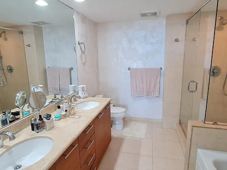 50 Biscayne Blvd #2810 — Photo 29