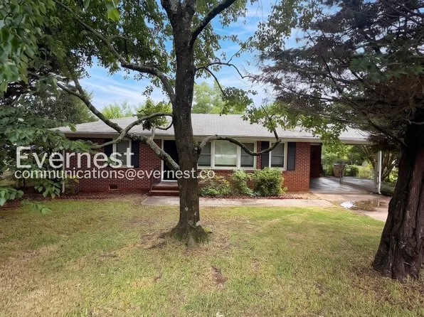 2690 Lake Harbin Rd, Morrow, GA 30260