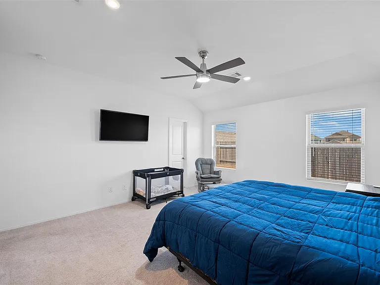 237 Augustine Way — Photo 18