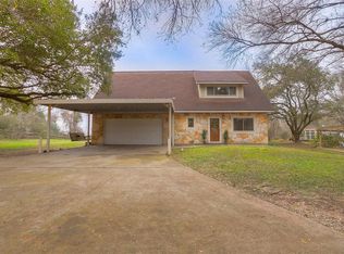13406 Country Oak Dr, Willis, TX 77318
