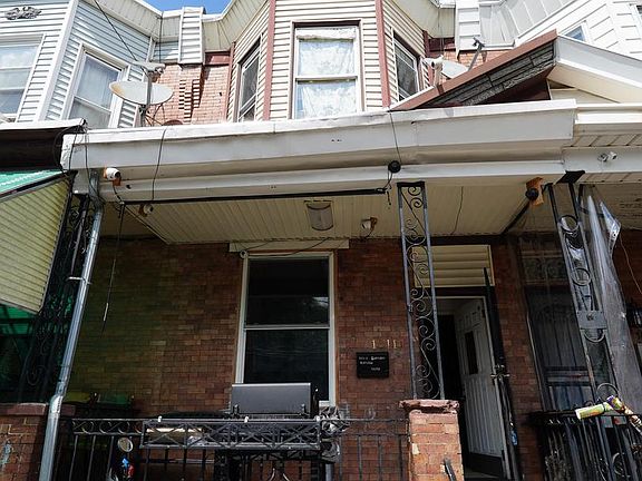 3rd image of 1811 E Ontario St