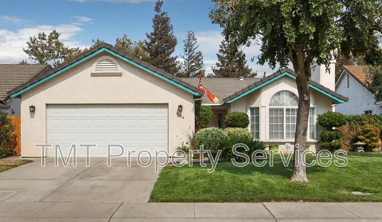 9424 Blackswain Pl — Photo 1
