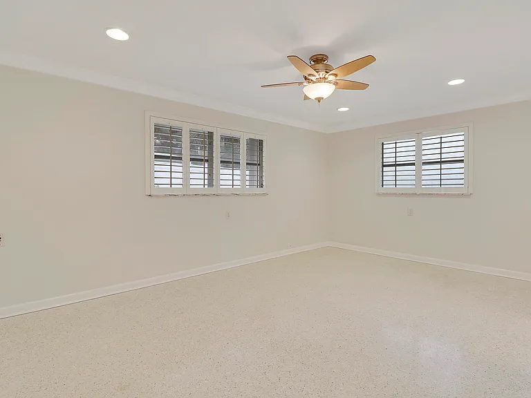 1600 Venus Ave — Photo 14
