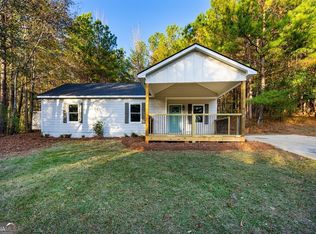 805 Hines Rd, Lagrange, GA 30241