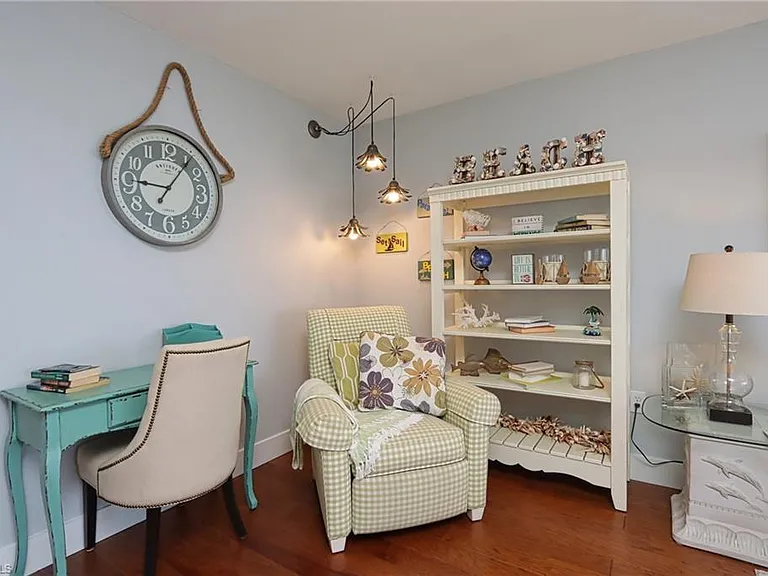 26000 Hickory Blvd #701 — Photo 9