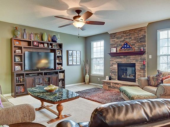 5th image of 12117 Westmorland Dr