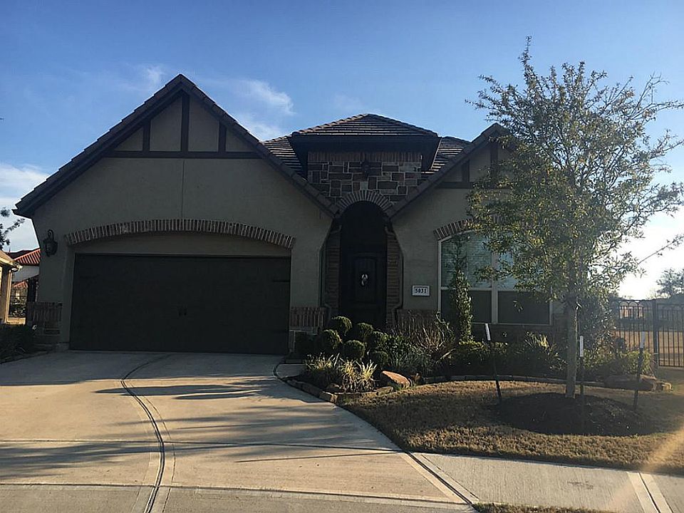 1st image of 5031 Wheaton Park Dr