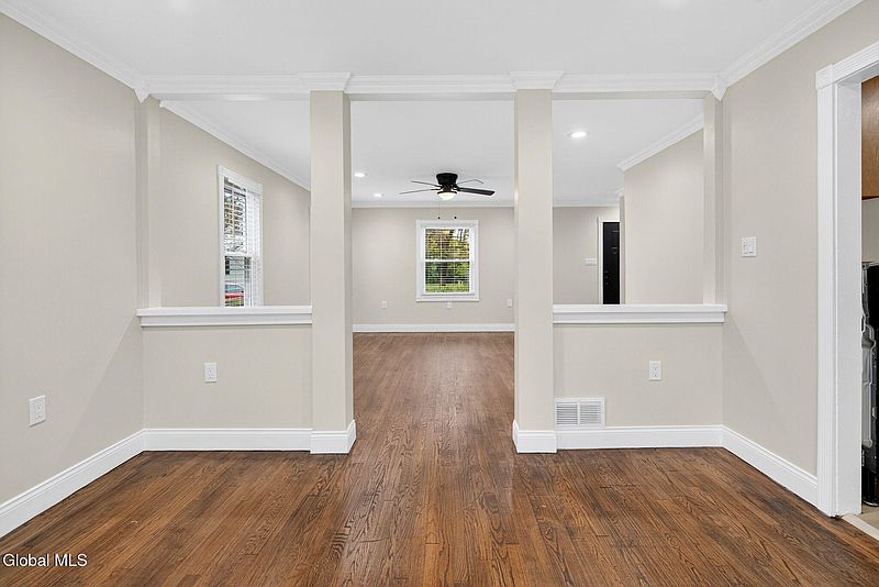 5th image of 38 Stewart Avenue