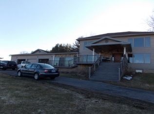 6021 Goff Rd, Canandaigua, NY 14424