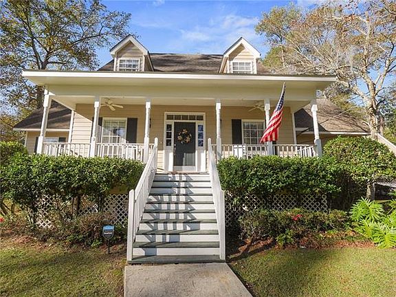 3rd image of 211 Mimosa Cir