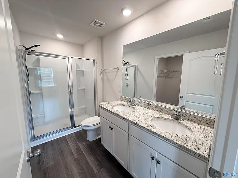 165 Maple Spring Trl — Photo 19