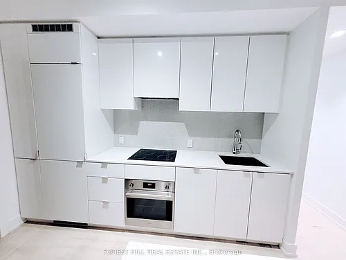 7 Grenville St #2612 Photo 1