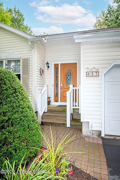 3rd image of 57 Damascus Drive