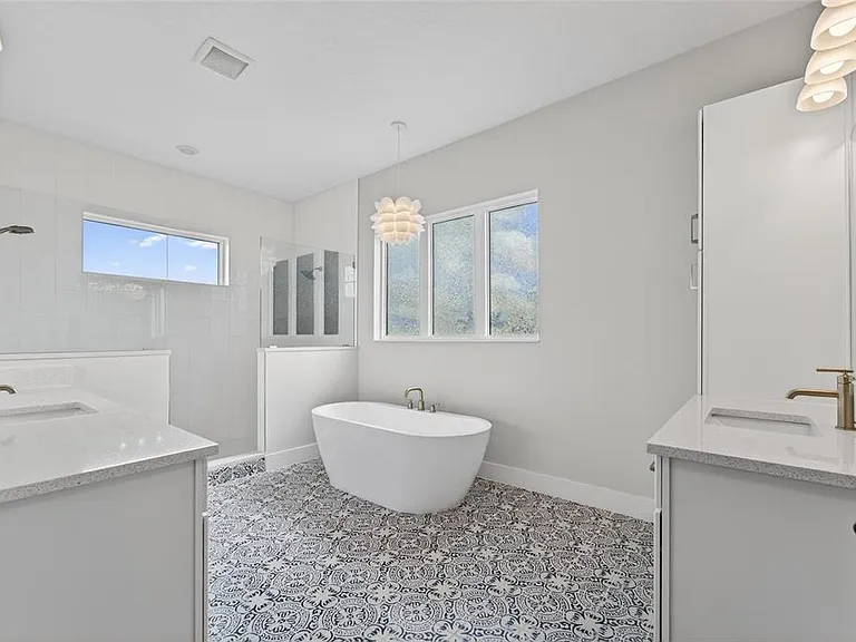 5917 Cat Claw Ln — Photo 28