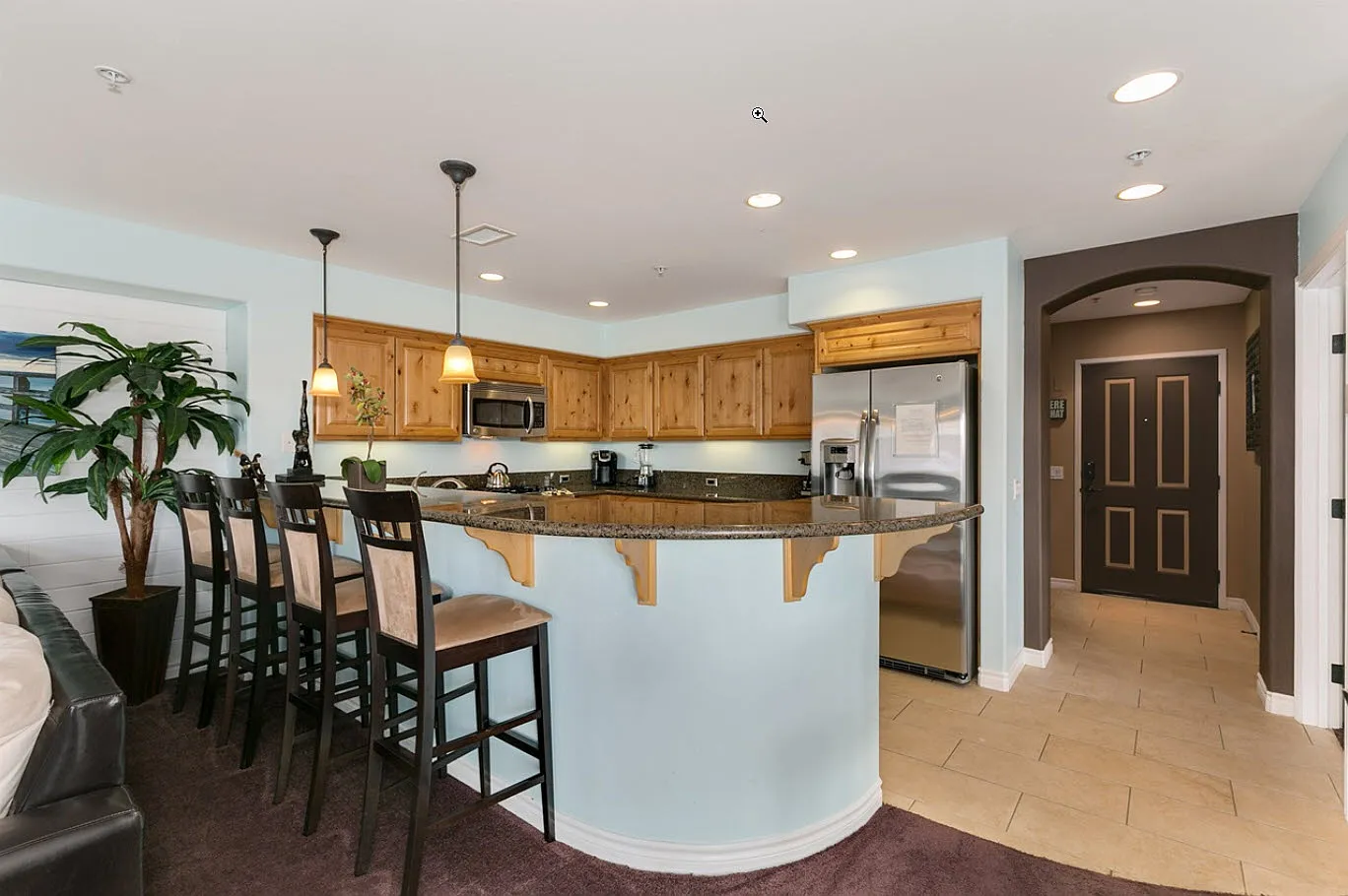 3 bed, 3.0 bath, $7,225 — Photo 2