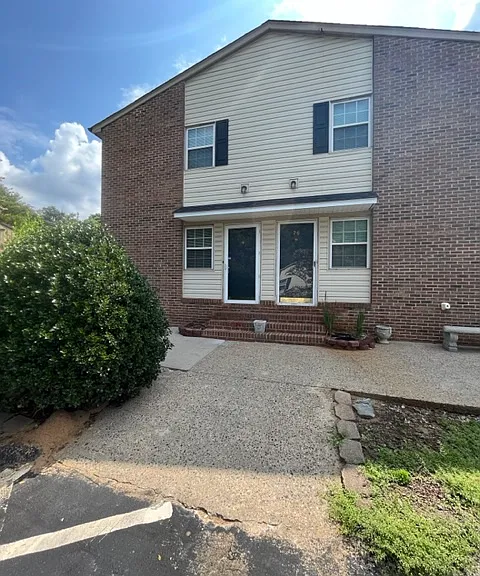 102 Dehart Dr #27 — Photo 1