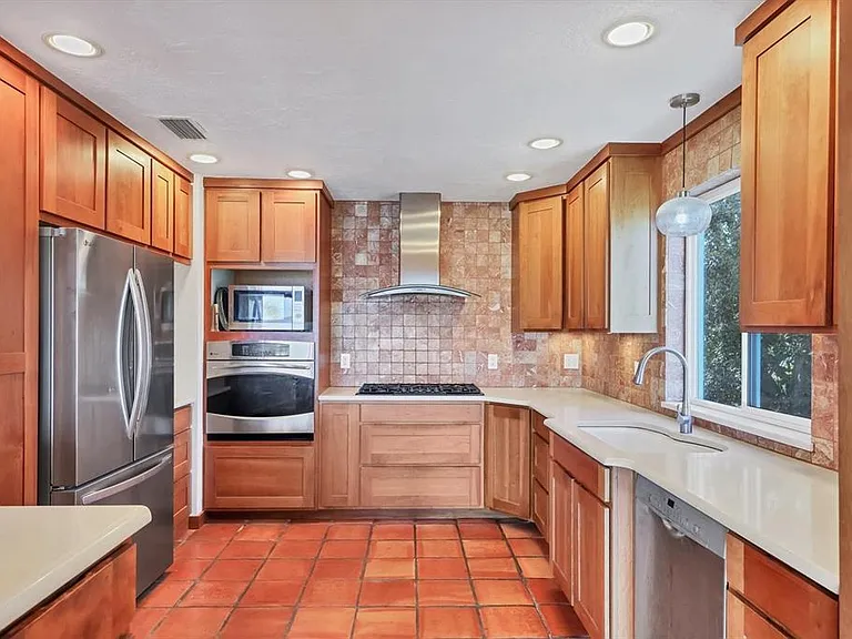 3601 Coquina Key Dr SE — Photo 21
