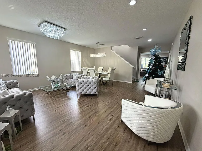 233 Aldridge Ln — Photo 41
