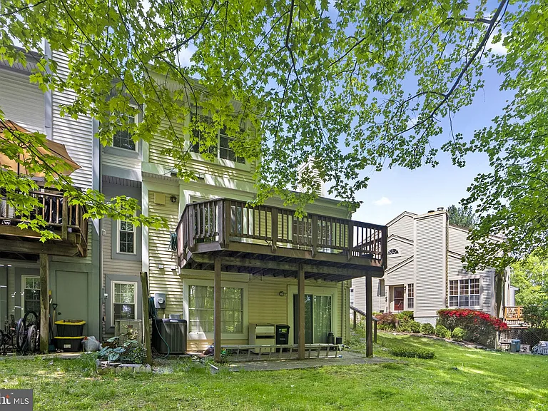 1469 Casino Cir — Photo 31