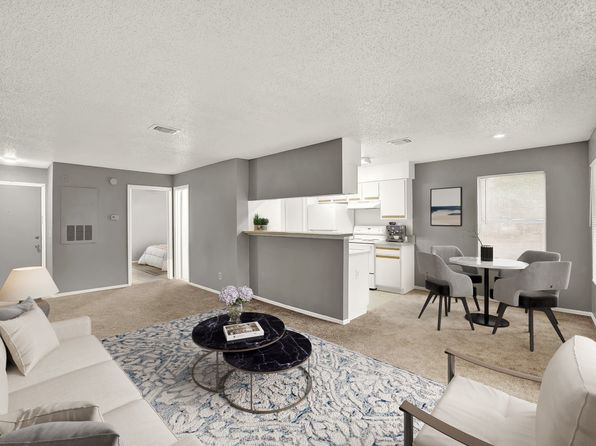 4901 Bottlebrush Ln #1104