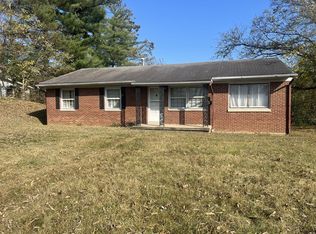 10 Miller St, Athens, OH 45701